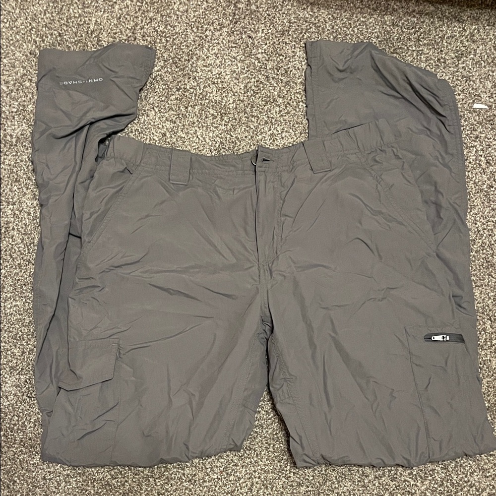 Columbia Men's Charcoal Cargo Pants